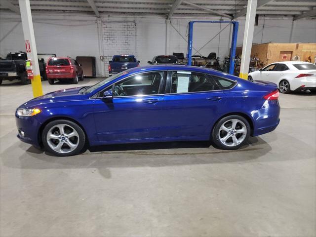 2013 ford fusion se
