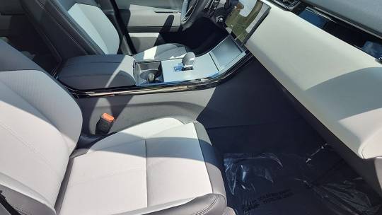 2025 Land Rover Range Rover Velar