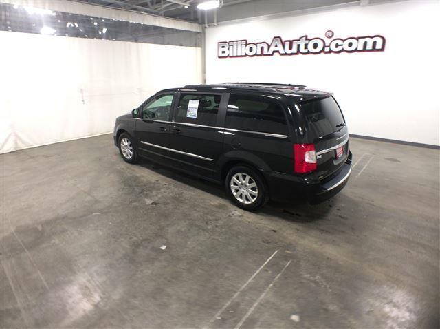 2014 chrysler town and country touring touring 4dr mini-van for sale in sioux falls, south dakota