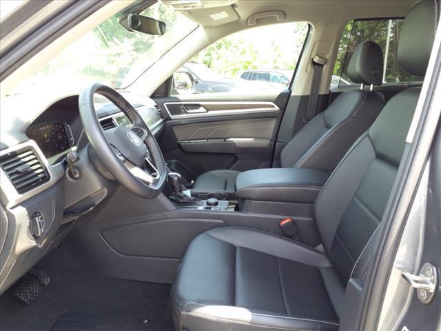 2023 volkswagen atlas 3.6l se w/technology