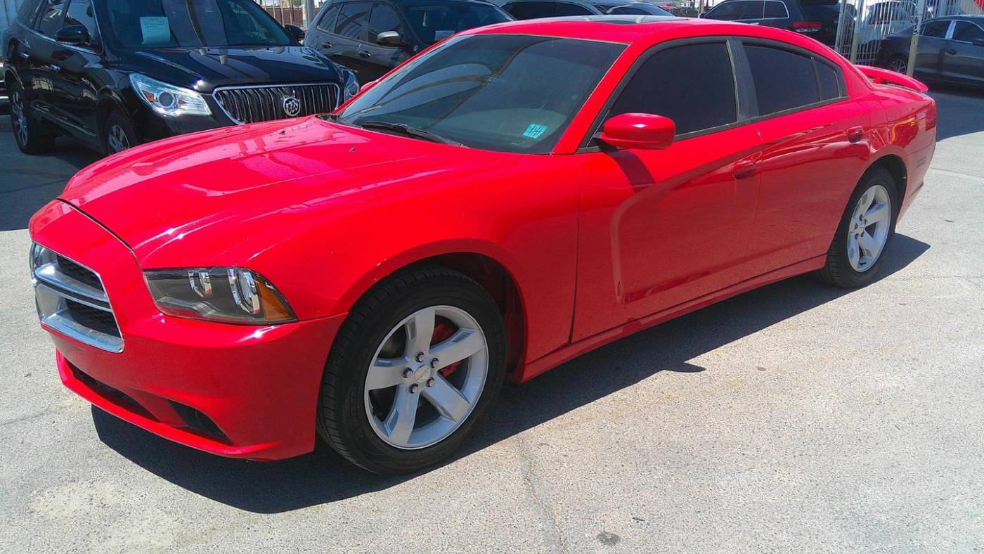 2013 dodge charger sxt