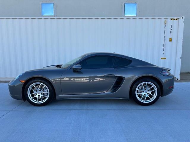 2018 porsche 718 cayman base