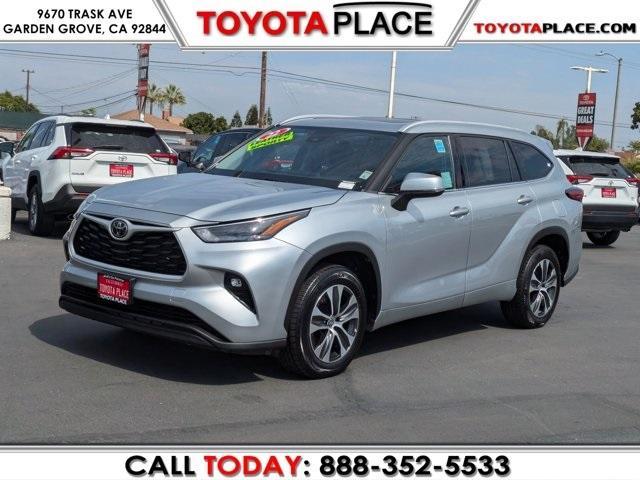 2022 toyota highlander xle