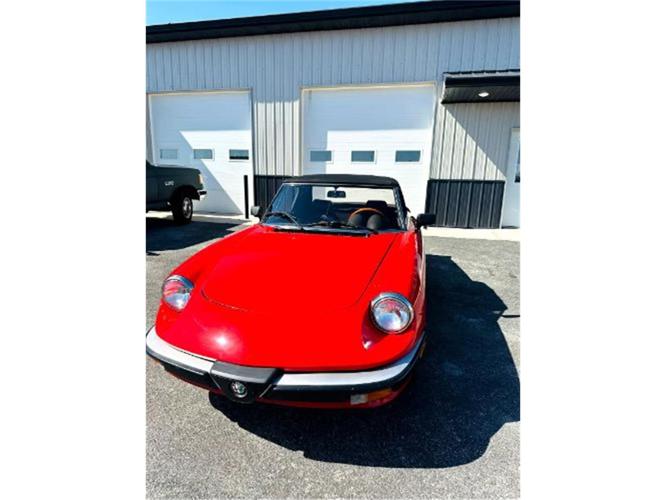 1985 alfa romeo 2000 in cadillac, michigan