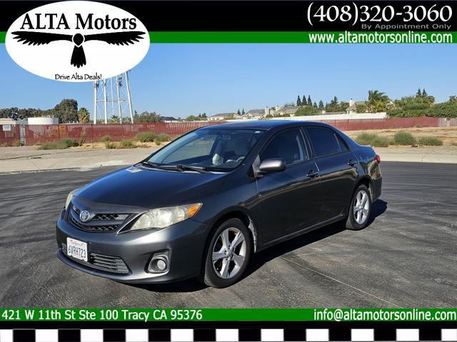 2012 toyota corolla le