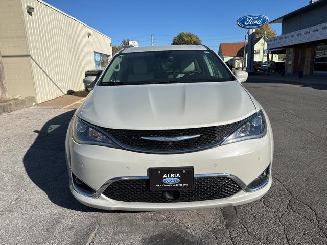 2017 chrysler pacifica touring-l