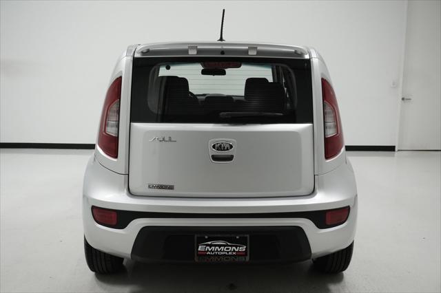 2012 kia soul base