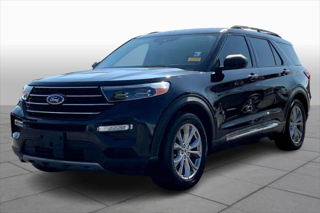 2021 ford explorer xlt