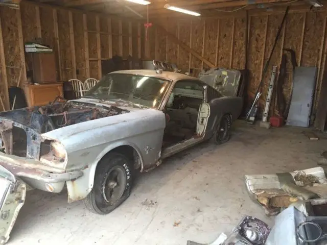 1966 ford mustang base fastback 2-door 4.7l 35-yr owner no reserve