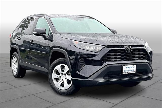 2021 toyota rav4 le