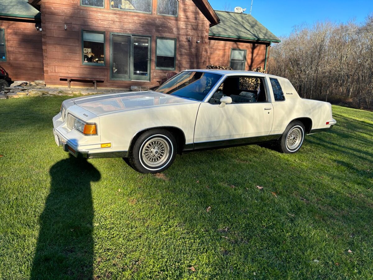 1988 oldsmobile cutlass classic broughm v8