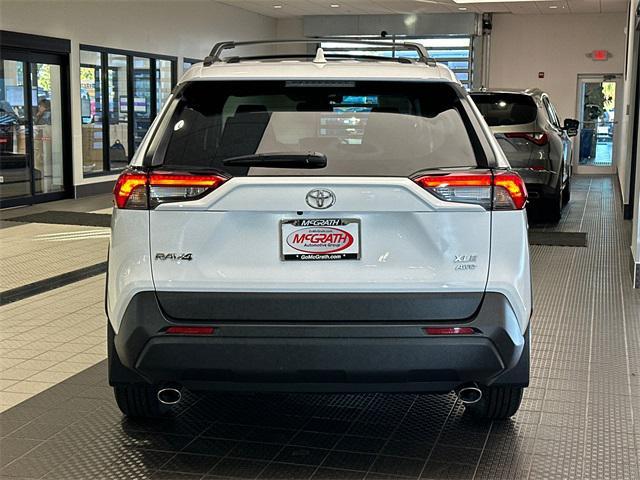 2024 toyota rav4 xle