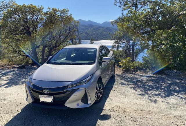 2019 toyota prius prime advanced
