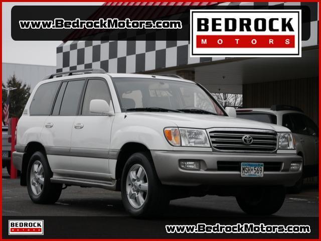 2003 toyota land cruiser base