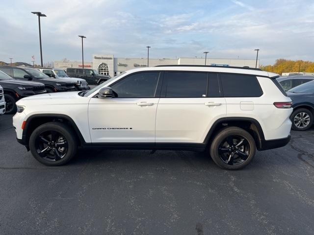 2023 jeep grand cherokee l laredo