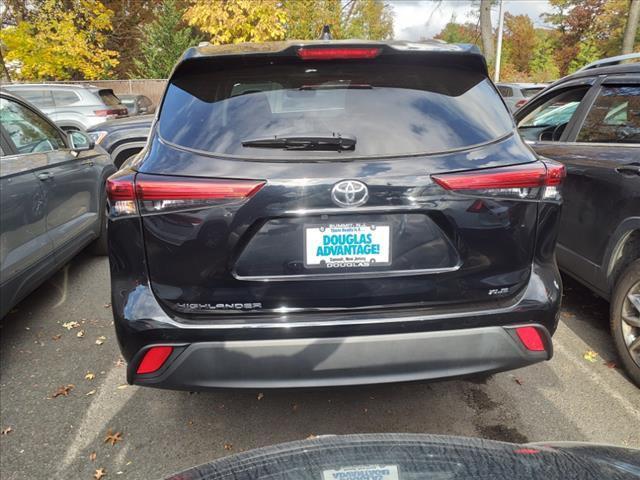2023 toyota highlander xle