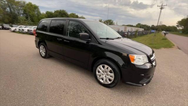 2020 dodge grand caravan se