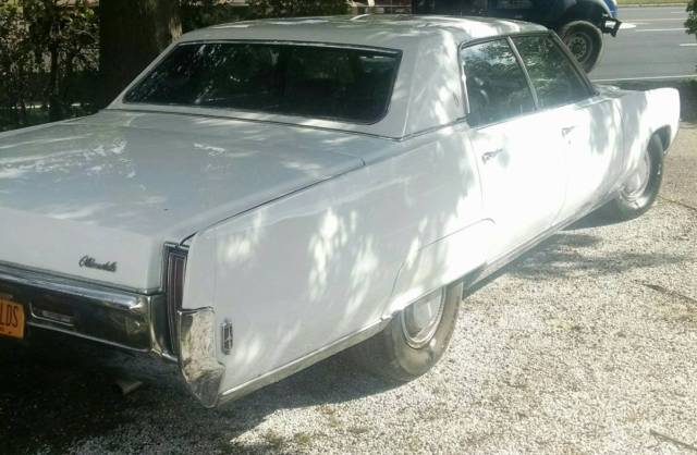 1969 oldsmobile 98 -$5,000 neg