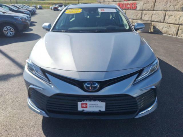2022 toyota camry hybrid xle