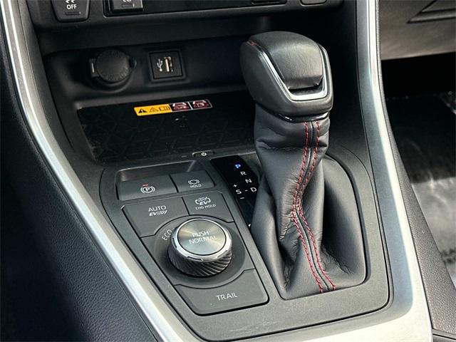 2023 toyota rav4 prime xse