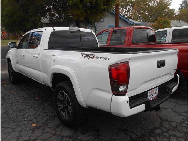2018 toyota tacoma trd sport