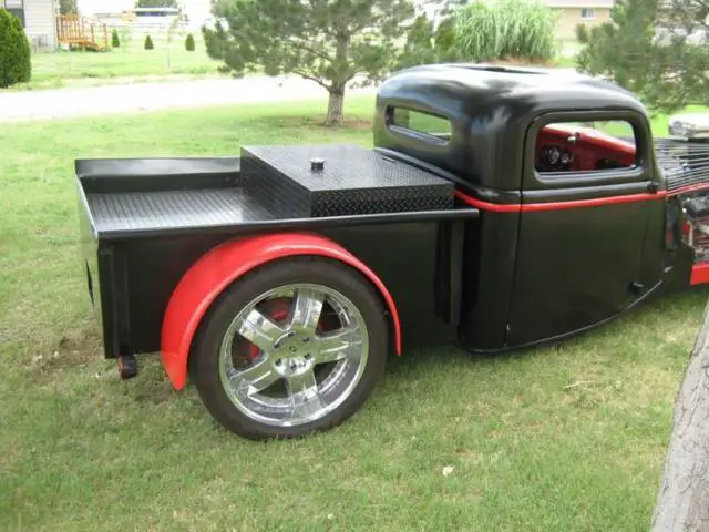 1947 ford custom custom automatic 3-speed rwd v8 5.7l gasoline