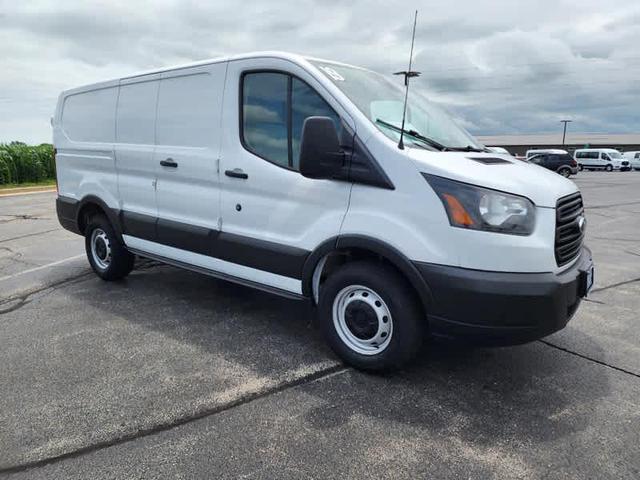 2019 ford transit-250 base