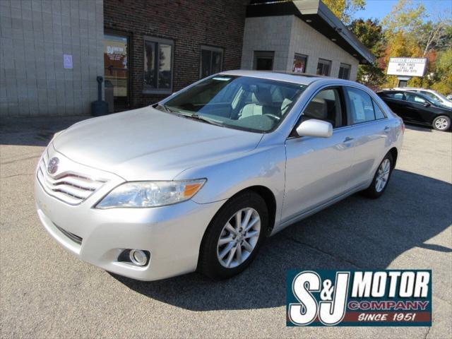 2010 toyota camry le