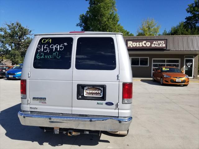 2009 ford e350 super duty xlt