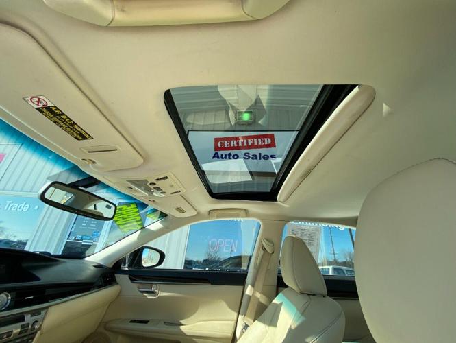 2013 lexus es350 in des moines, iowa