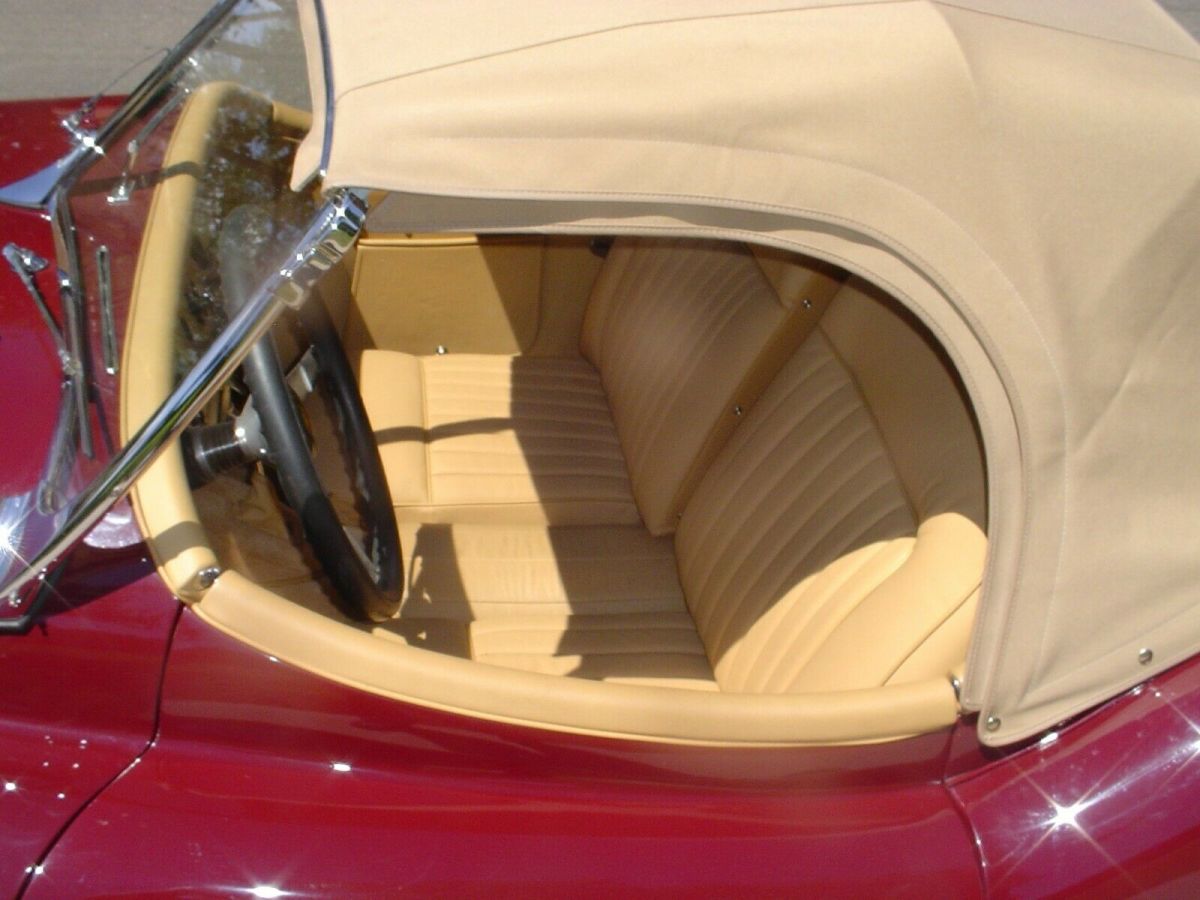 1957 jaguar xk140 se ots roadster jaguar concours champion division show car