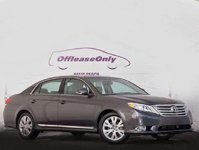 2011 toyota avalon limited in lake worth, fl
