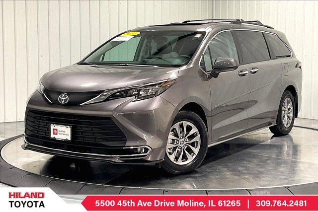 2024 toyota sienna xle