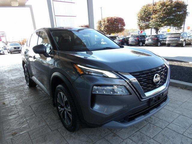 2021 nissan rogue sv
