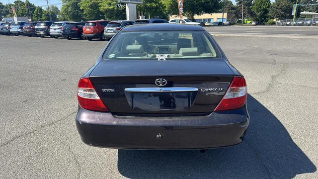 2002 toyota camry le