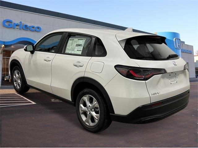 2025 honda hr-v lx