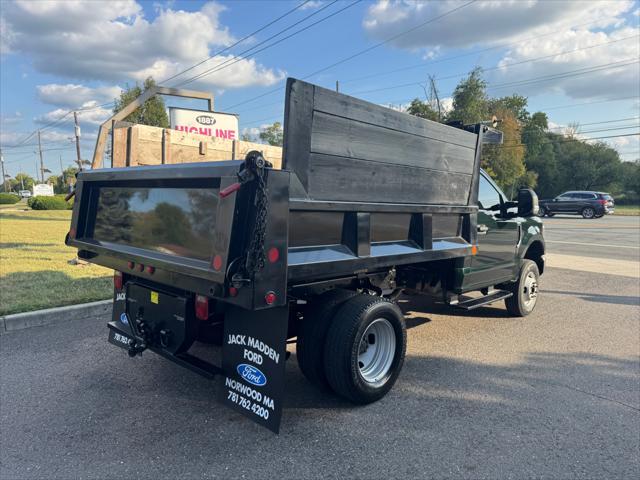 2022 ford f-350 xlt