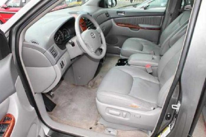 2005 toyota sienna xle in los angeles, ca