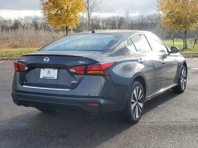 2021 nissan altima 2.5 sv
