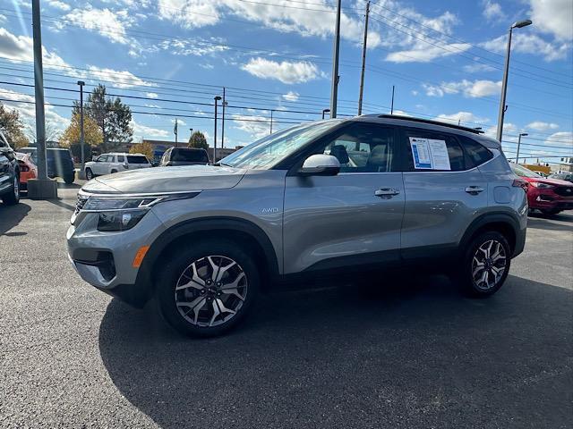 2023 kia seltos ex