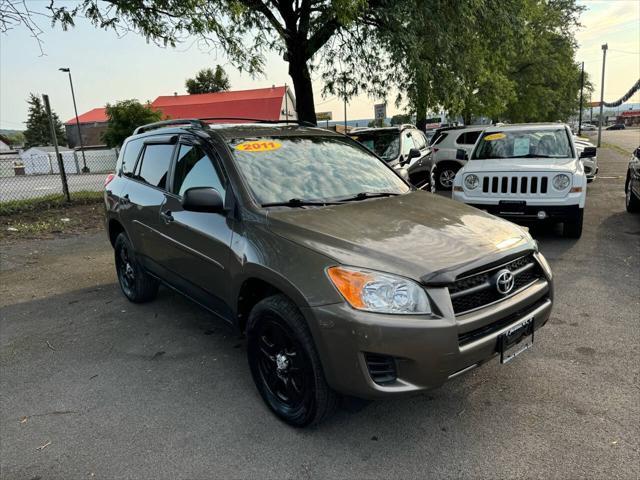 2011 toyota rav4 base