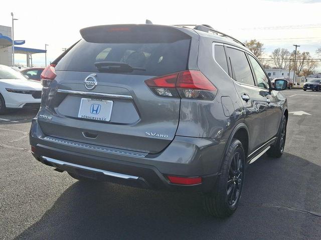 2017 nissan rogue sv