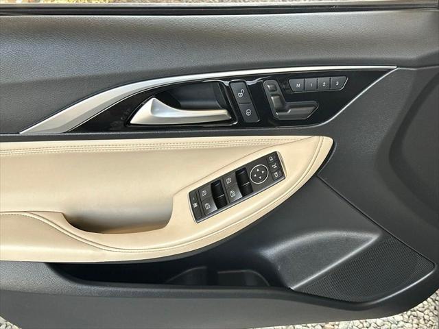 2017 infiniti qx30 premium