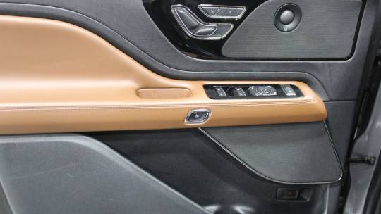 2022 Lincoln Aviator