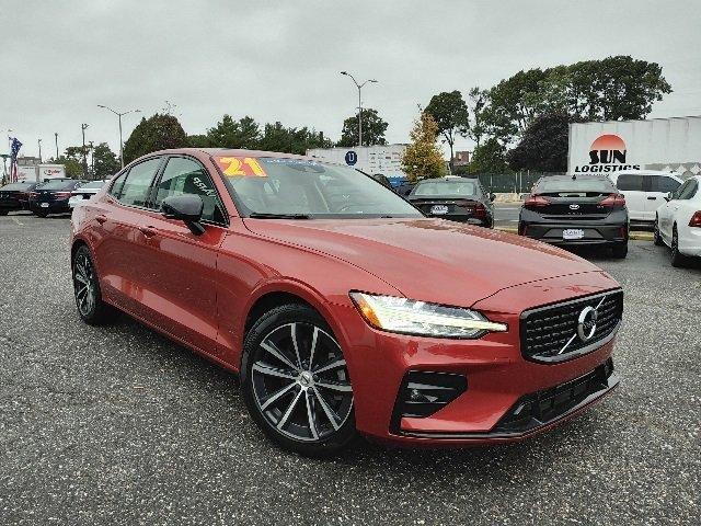 2021 volvo s60 t5 momentum