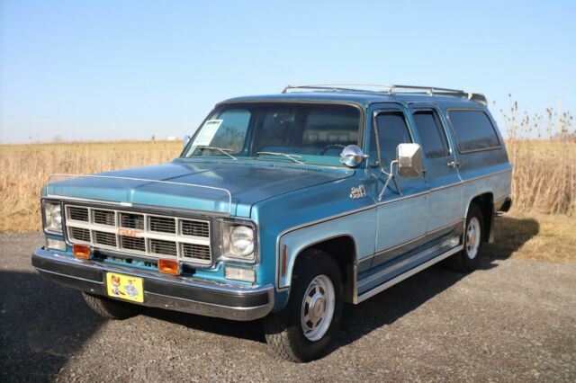 454 big block - one owner - 9 passenger - trailering special - power rear window