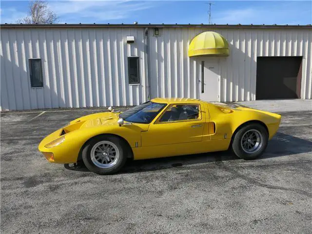 1965 ford gt40 mki replica by cav, 302ci, fast fuel injection, trades?