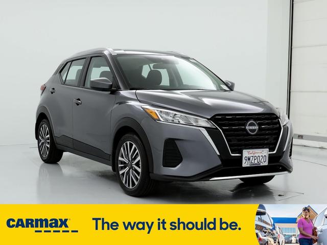 2023 nissan kicks sv