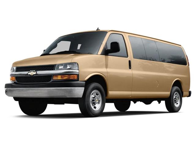 2018 chevrolet express 2500 lt