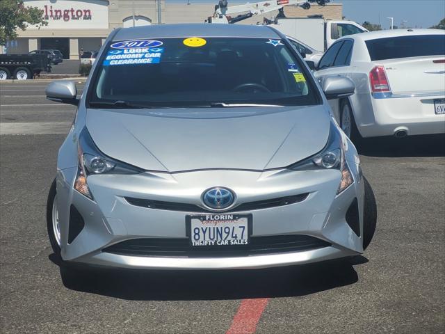 2017 toyota prius two
